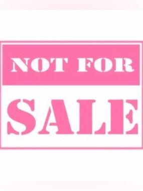 Tommy Hilfiger Light Gray V-Neck Sweater with Navy Argyle